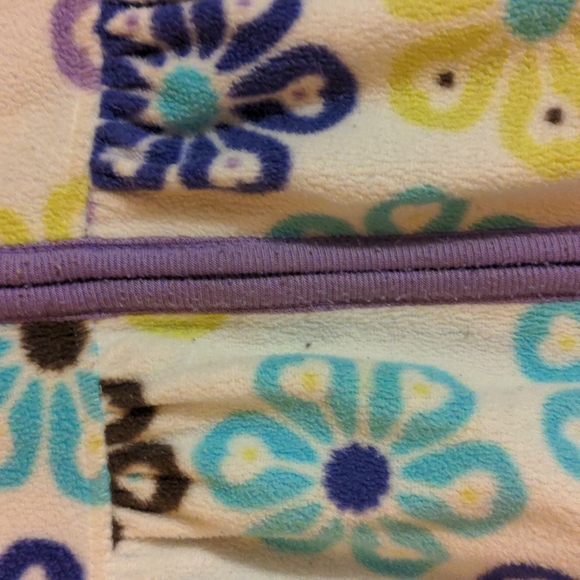 6/$20 Girl fleece hoodie (Sz 4) - Picture 2 of 4